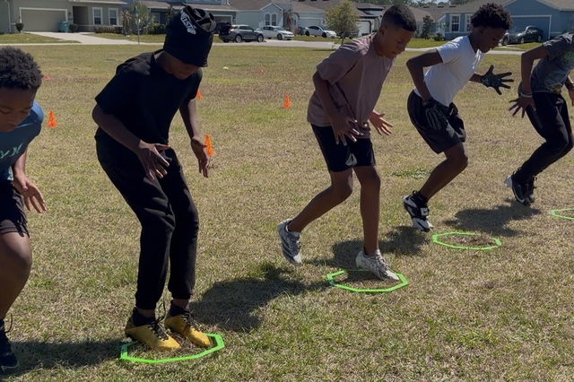 Dream4Fitness Group Fitness Training 