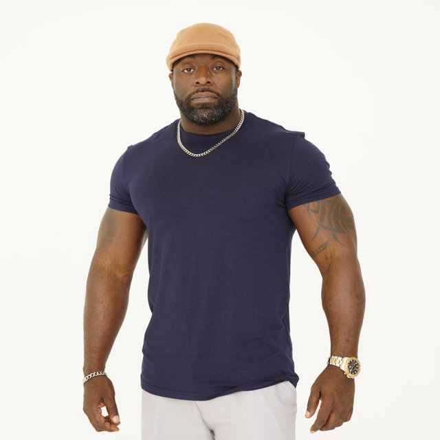 Derrick Lorenzo Russell 