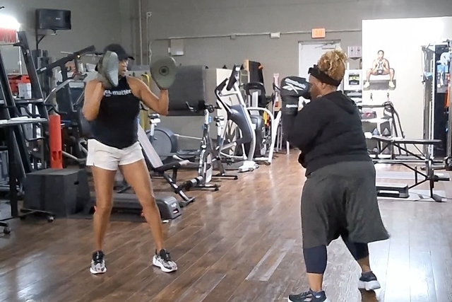 Group Training: Kickboxing